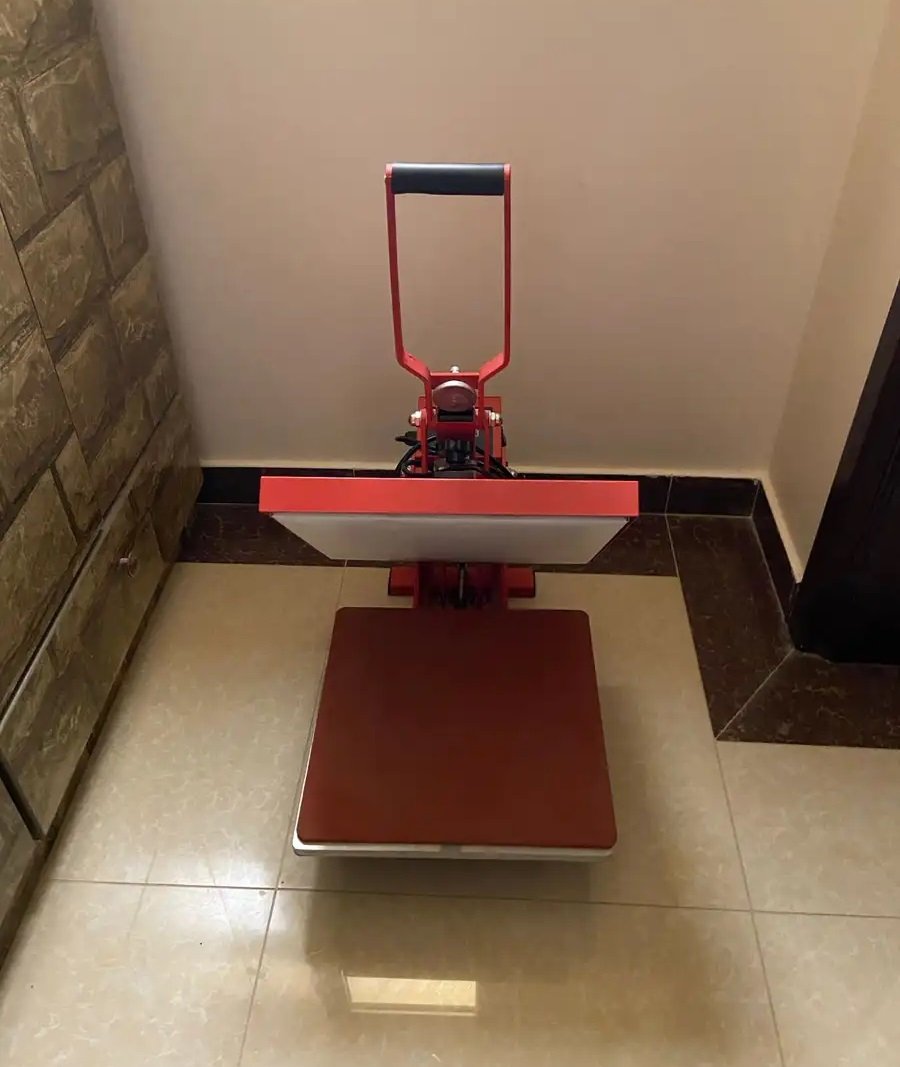 طابعه ملابس او ارقام أنديه