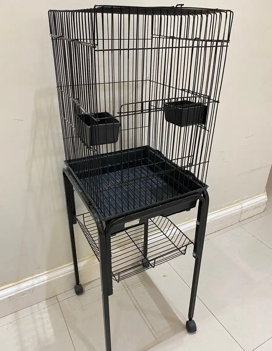 قفص ببغاء للبيع