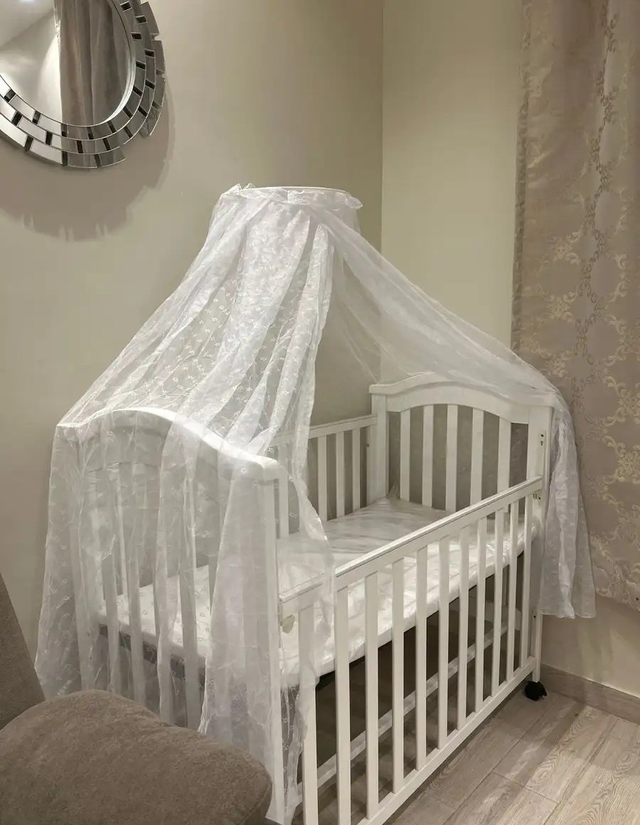 سرير مواليد جديد للبيع