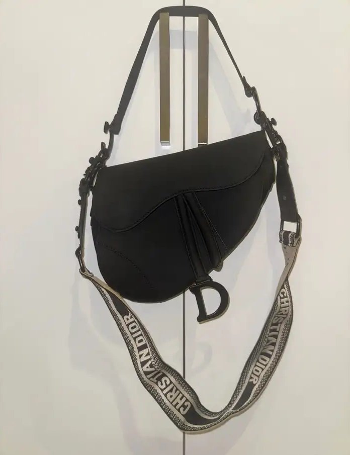 شنطة ديور ماستر