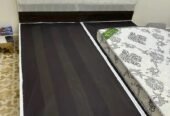 سرير نفرين للبيع