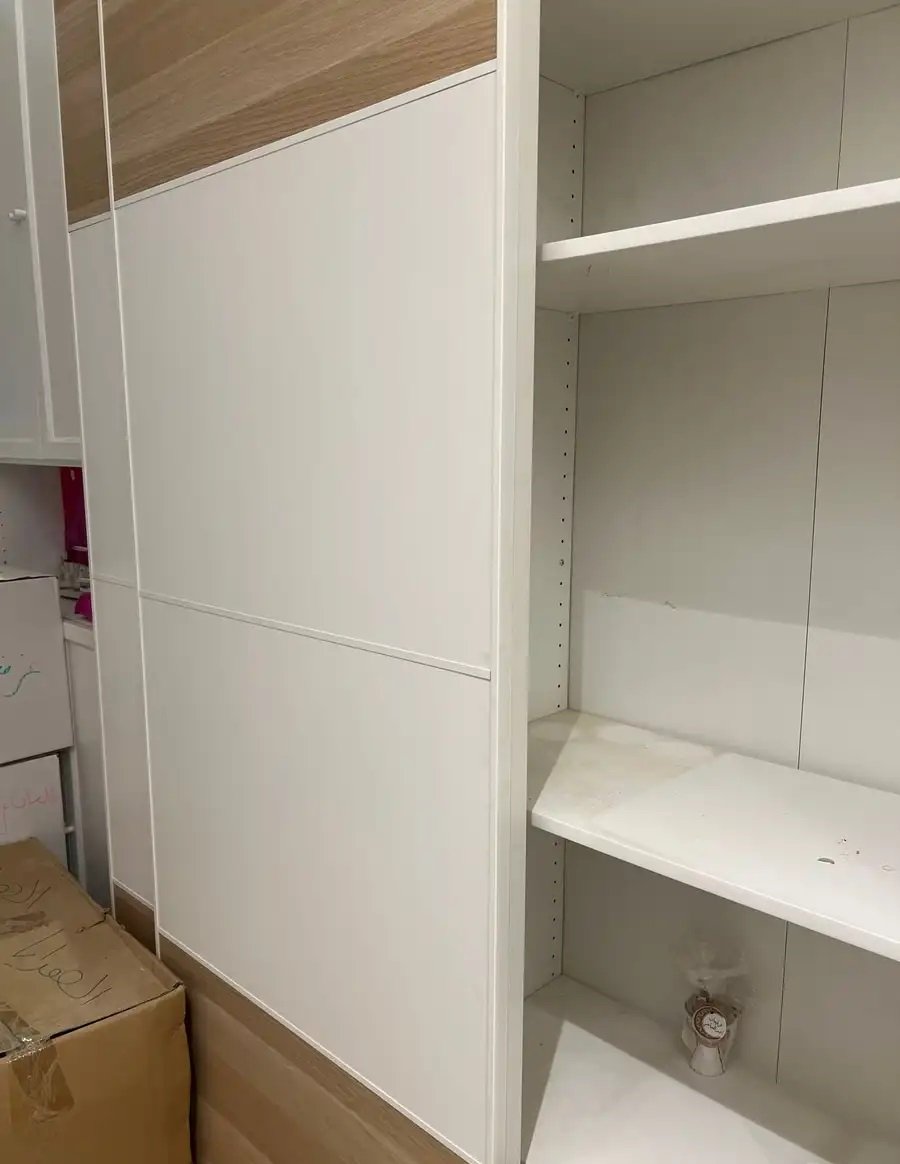 خزانه (دولاب ملابس ) بحاله ممتازه من ايكيا