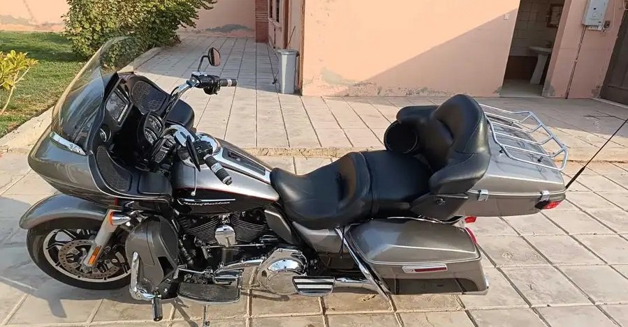 بيع دراجه هارلي رود قلايد الترا 2016