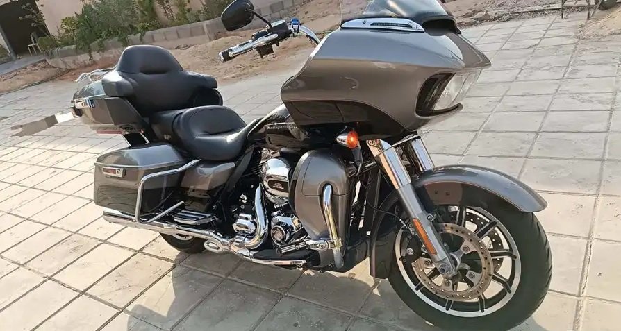 بيع دراجه هارلي رود قلايد الترا 2016