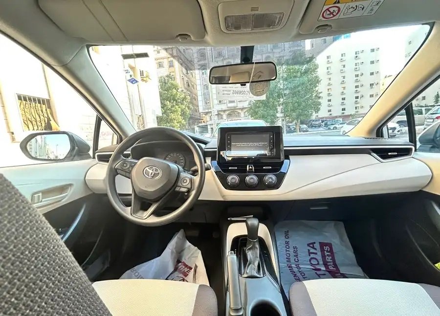 كورلا 2023 استندر للبيع