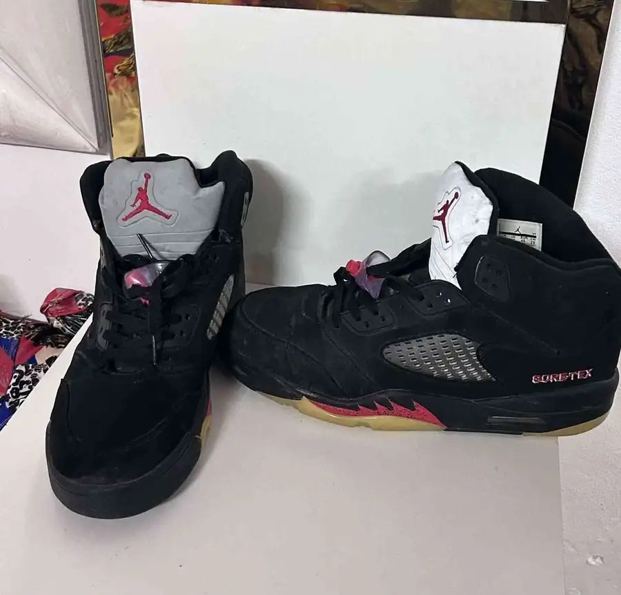 شوز جوردن درجة اولى مستعمل نظيف