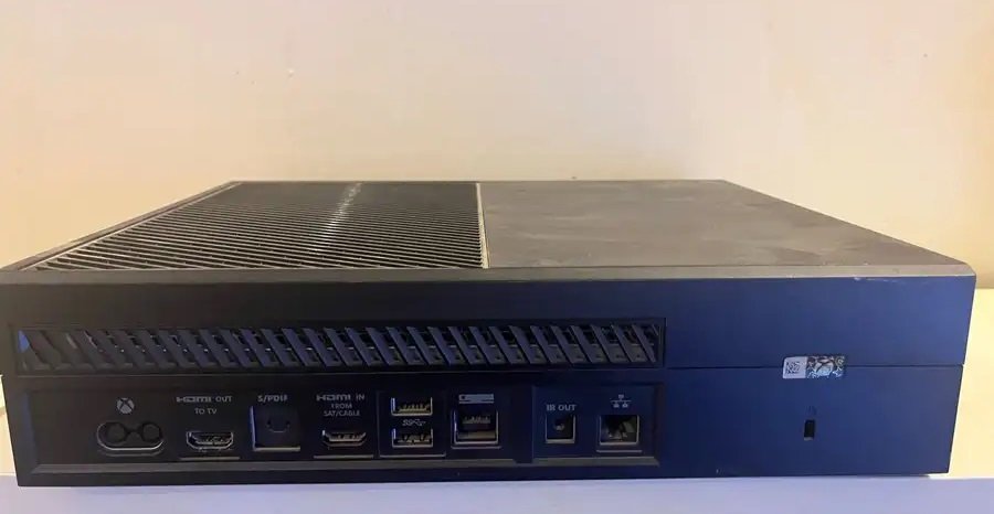 جهاز Xbox one للبيع ون تيرا