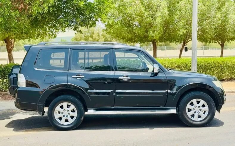 ميتسوبيشي باجيرو GLS