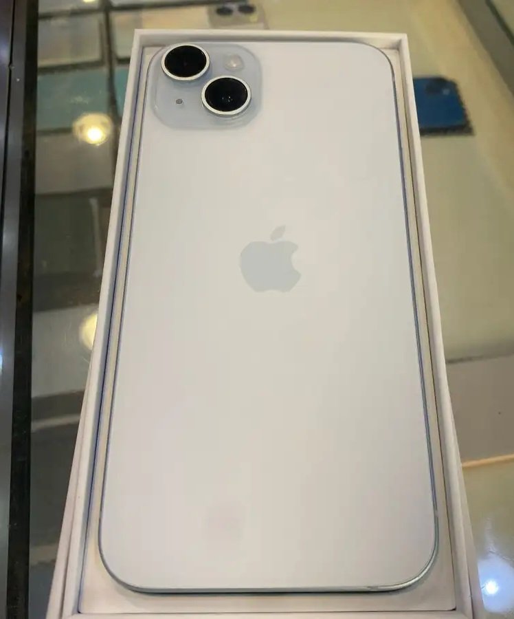 ايفون 15 بلس