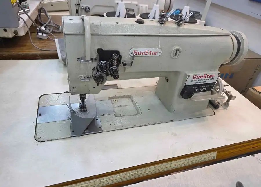 ماكينة خياطة ابرتين