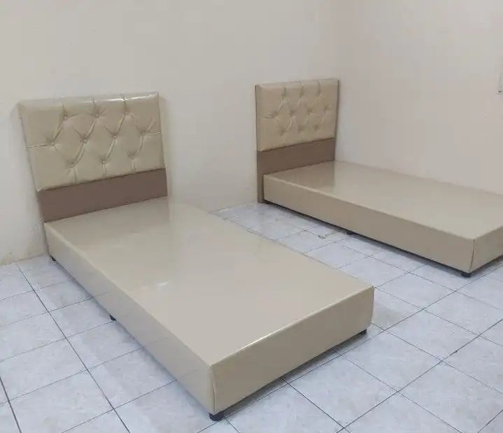 سرير نفر خشب جلد