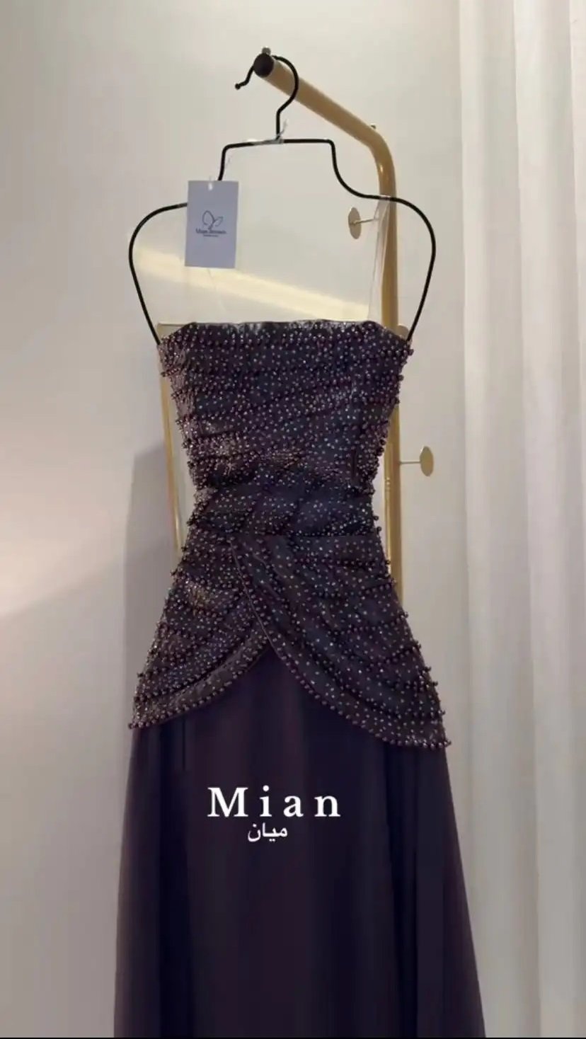 للبيع فستان من متجر ميان