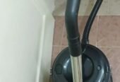 مكنسة كهرباء النوع جيباس 2300 وات