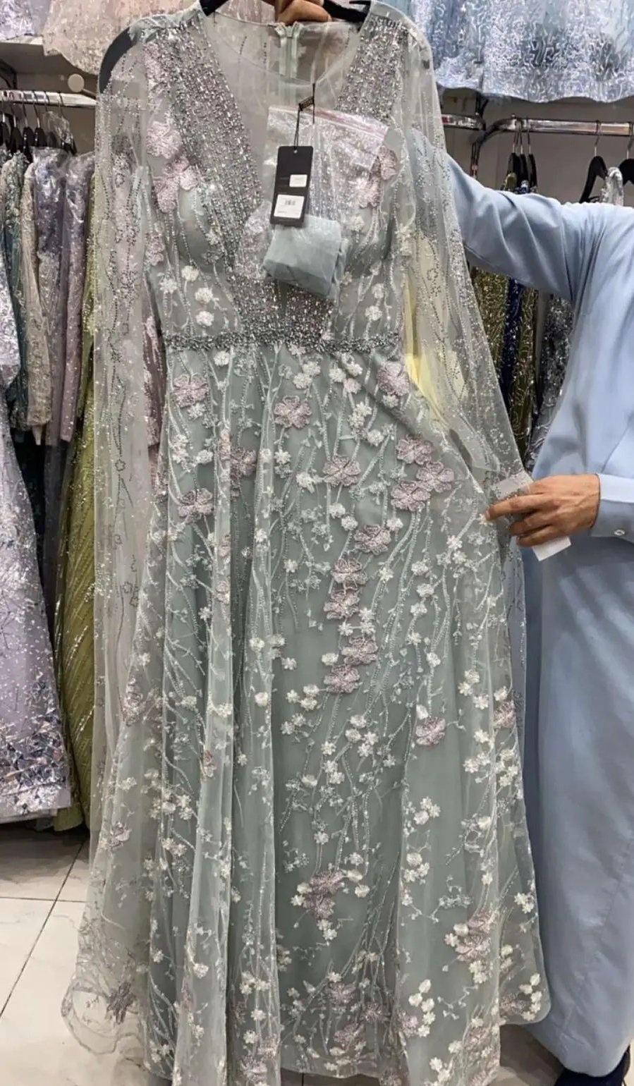 فستان فخم مقاس كبير ينفع لأم عريس أو عروس