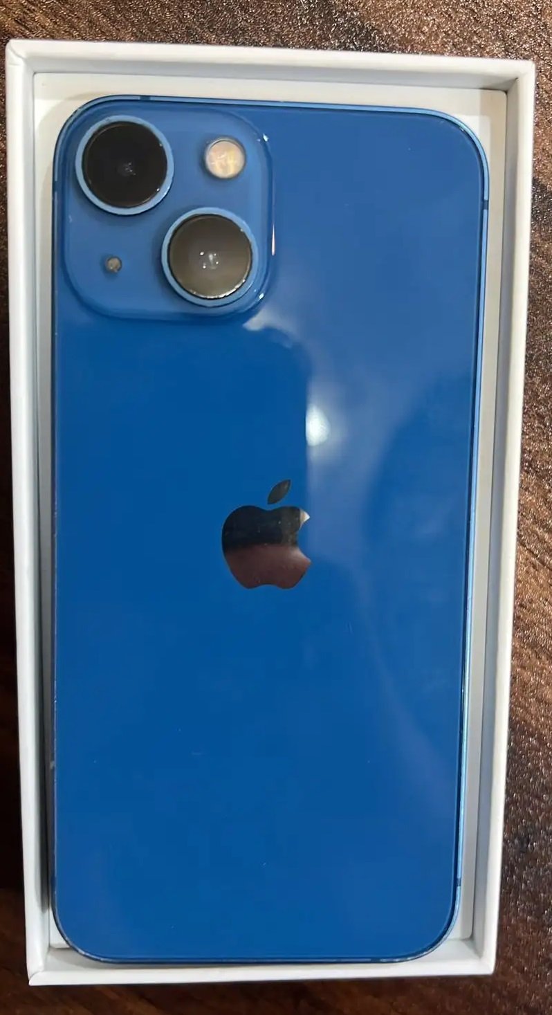 ايفون 13 ميني