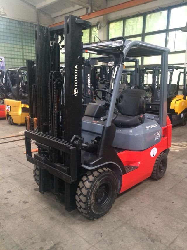 فوركلفت للأيجار في الدمام