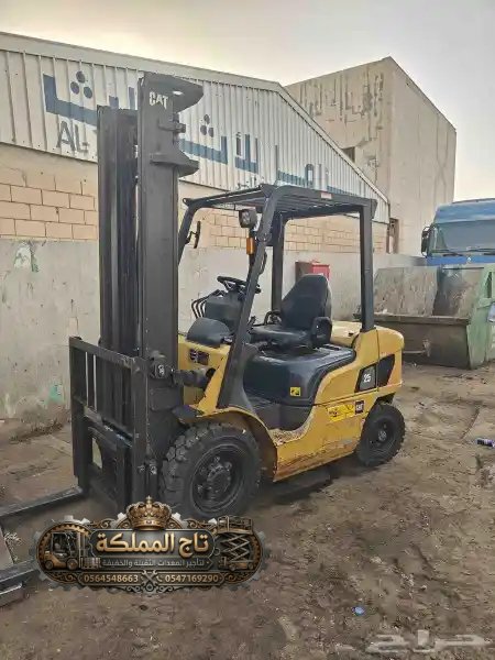 فوركلفت للإيجار في الدمام // 2026