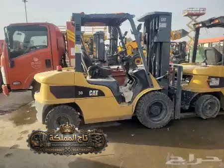 فوركلفت للإيجار في الدمام // 2026