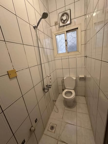 🔥 عرض اليوم -غرفه للايجار في جده حي الفيحاء شارع عبدالله سليمان