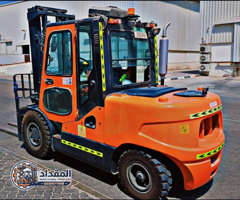 ✔ المقداد – فوركلفت وفوركلفت شوكي للإيجار | الدمام، الرياض، جدة | 1–20 طن | يومي – أسبوعي – شهري – سنوي