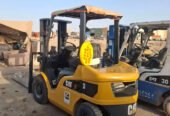 <span style="color:#B3541E !important;">🔥 عرض اليوم</span> - 4وركلفت للإيجار في الدمام والأحساء والهفوف | Forklift Rental Saudi Arabia 202