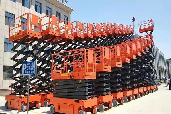 سيزر لفت للايجار من 8متر الى 18 متر كهرباء وديزل سيزرلفت 2025رافعات مقصية للايجار سيزرلفت للايجار مانلفت للايجار روافع شوكيّة للايجار جدة رابغ مكة المكرمة معدات للايجار