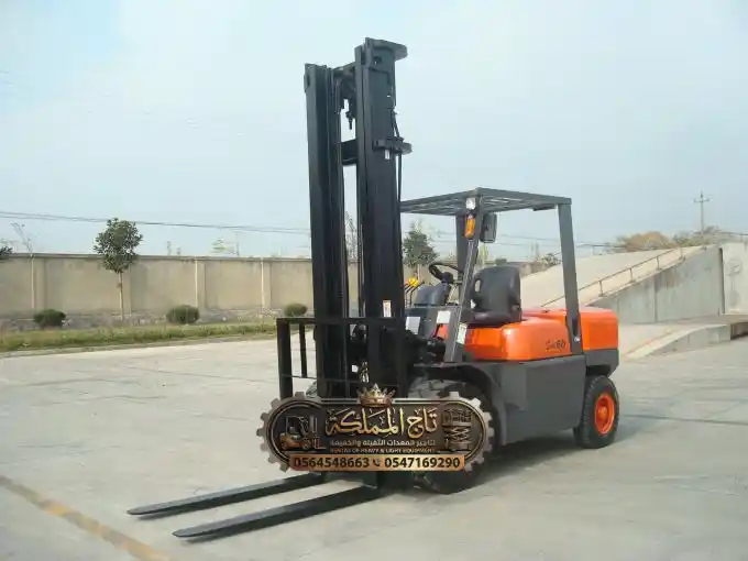 فوركلفت للإيجار بالخرح 🏗️ تأجير رافعات شوكية متنوعة ✨ يومي واسبوعي وشهري وسنوي اتصل الآن 📞 0564548663 ⚡