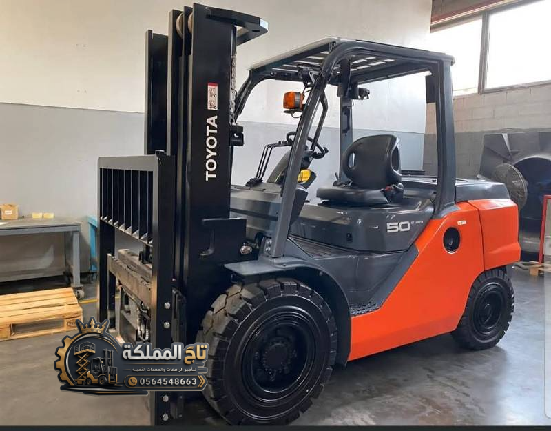 فوركلفت للإيجار في الدمام — رافعات شوكية صناعية | 1.5T إلى 7T 🏭